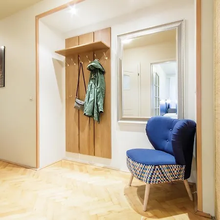 Classy Penthouse Krakov